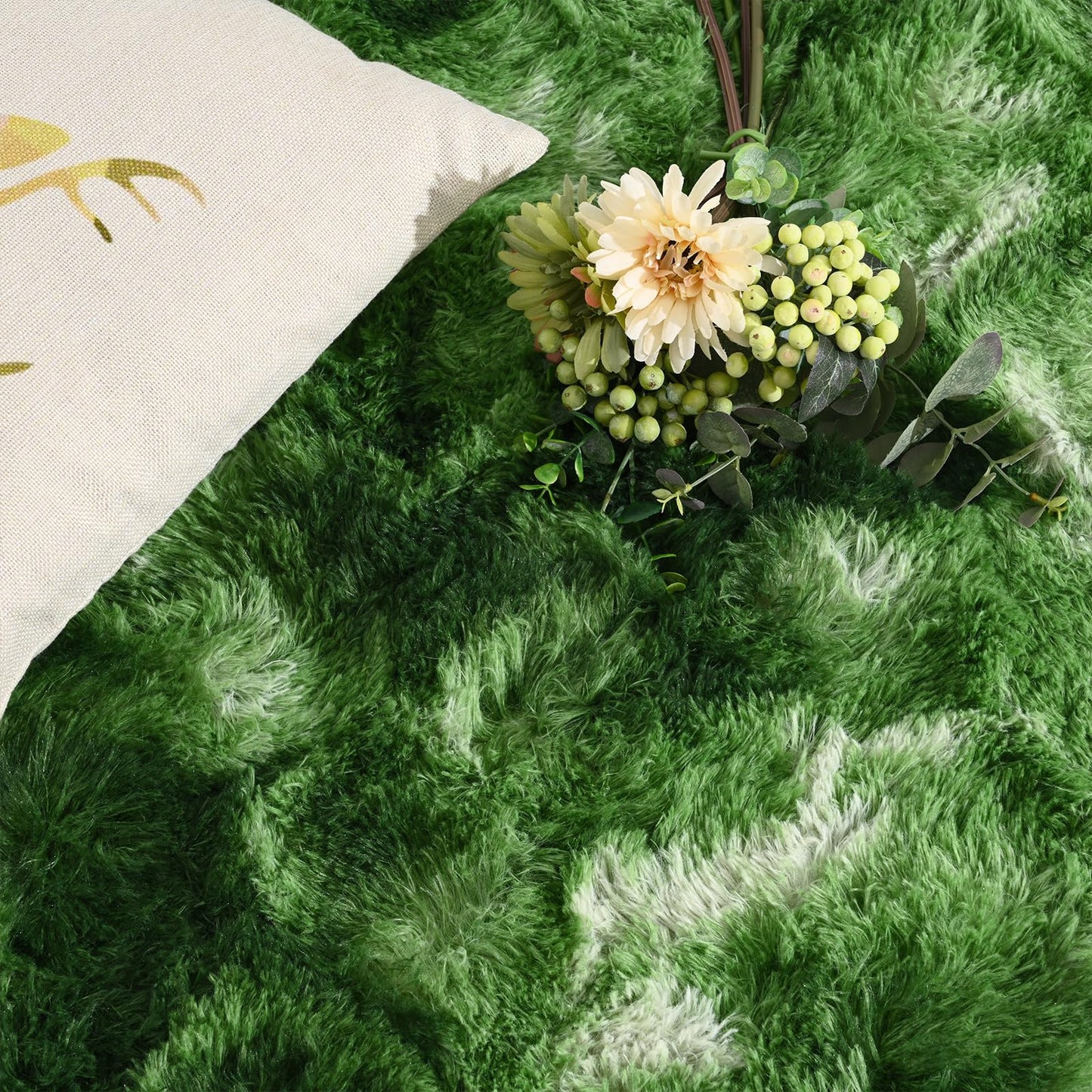 DweIke Extra Large Fluffy Area Rug, 5x8 ft Modern Indoor Carpets for Living Room Bedroom, Plush High Pile Tie-Dyed Dark Green Rug for Girls Kids Playroom Classroom Nursery Home Décor, Dark Green