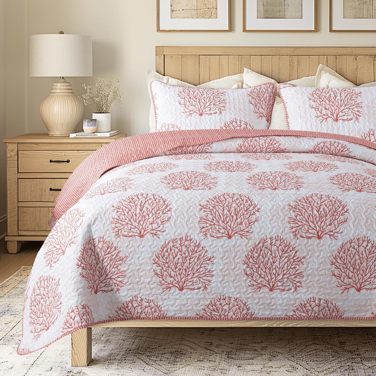 Soul & Lane Coastal Quilt Set - Twin and 1 Sham, Quilted Coastal Bedspread with Beach Theme, Ocean Bedding Set, Summer Nautical Quilt, Beachy Comforter with Tropical Motif, Sea of Coral