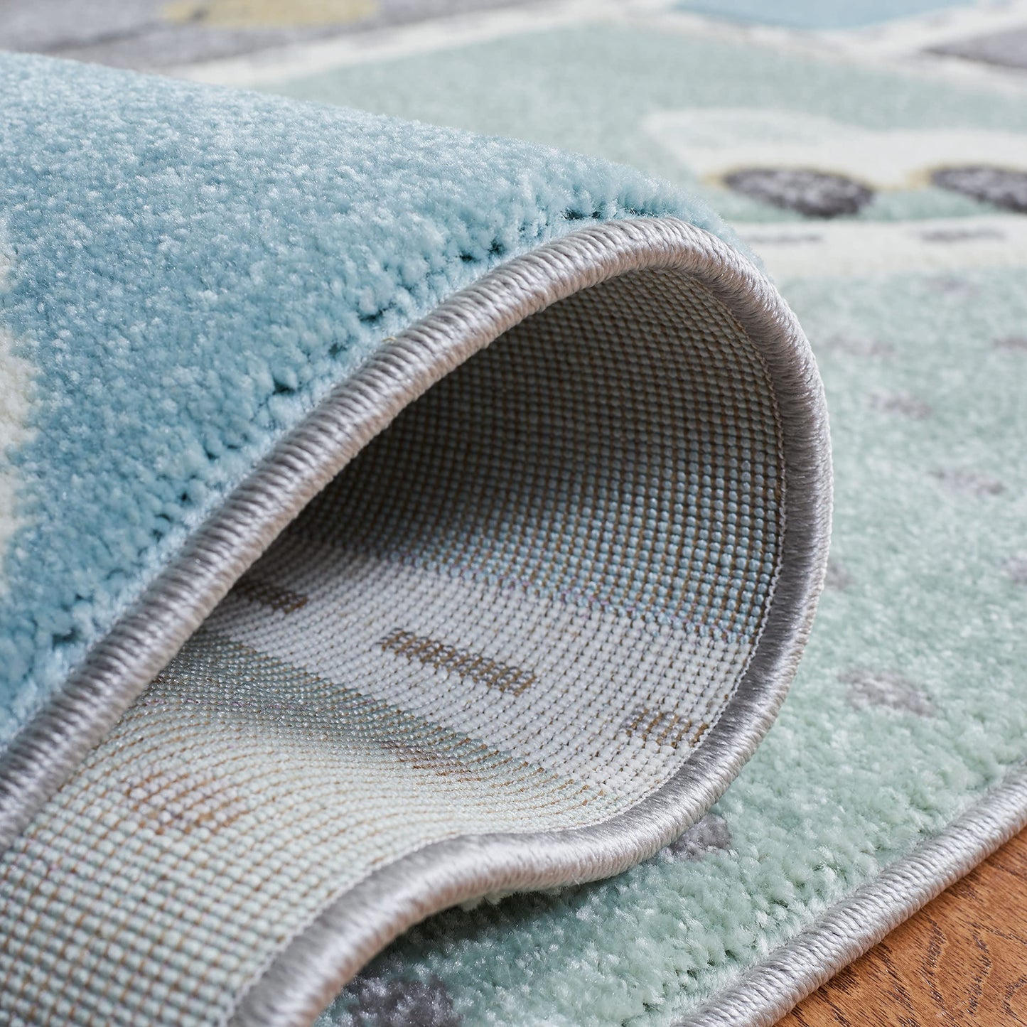 SAFAVIEH Carousel Kids Collection Accent Rug - 2'3" x 4', Grey & Light Blue, Non-Shedding & Easy Care, Ideal for High Traffic Areas for Boys & Girls in Playroom, Nursery, Bedroom (CRK193F)
