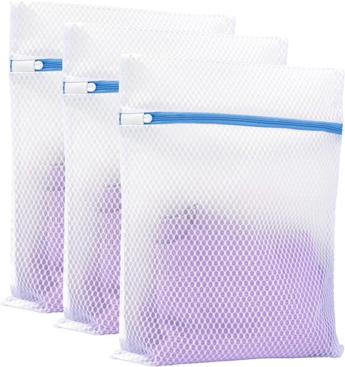 ELYN Mesh Laundry Bags - Ultra Durable Honeycomb Mesh with Anti-Rust Zipper | 3 Pack Medium (12” x 16”) for Delicates