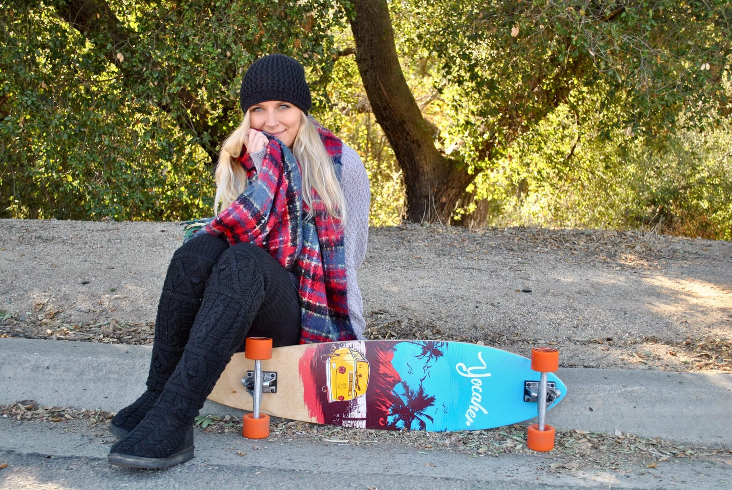 Yocaher Longboard Skateboard Complete Kicktail Cruiser 40" x 10" w/Premium Black Grip Tape, Heavy Duty Aluminum Alloy Truck, 71mm Longboard Wheels (Complete - Kicktail - Blue N' Red)