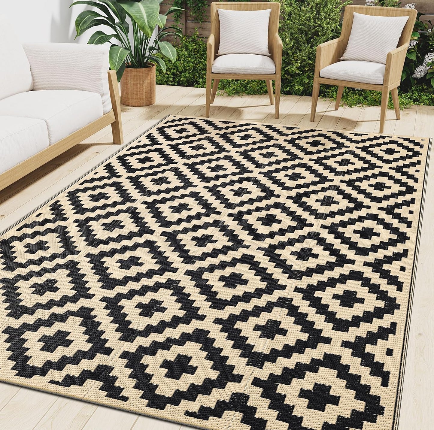 Smiry Waterproof Outdoor Rug - Reversible 5x8 ft Plastic Straw Mat for Patio & Camping - Black & Beige