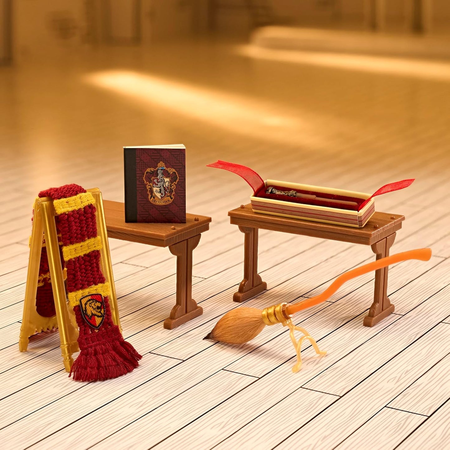 MGA's Miniverse Mini Collectibles - Back to Hogwarts Harry Potter 2-Pack | Mystery Blind Packaging, DIY Fun