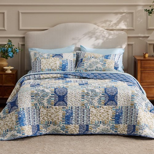 Bedsure Patchwork Quilts - Reversible Blue Floral Queen Comforter | Lightweight Boho Bedding (90"x96")