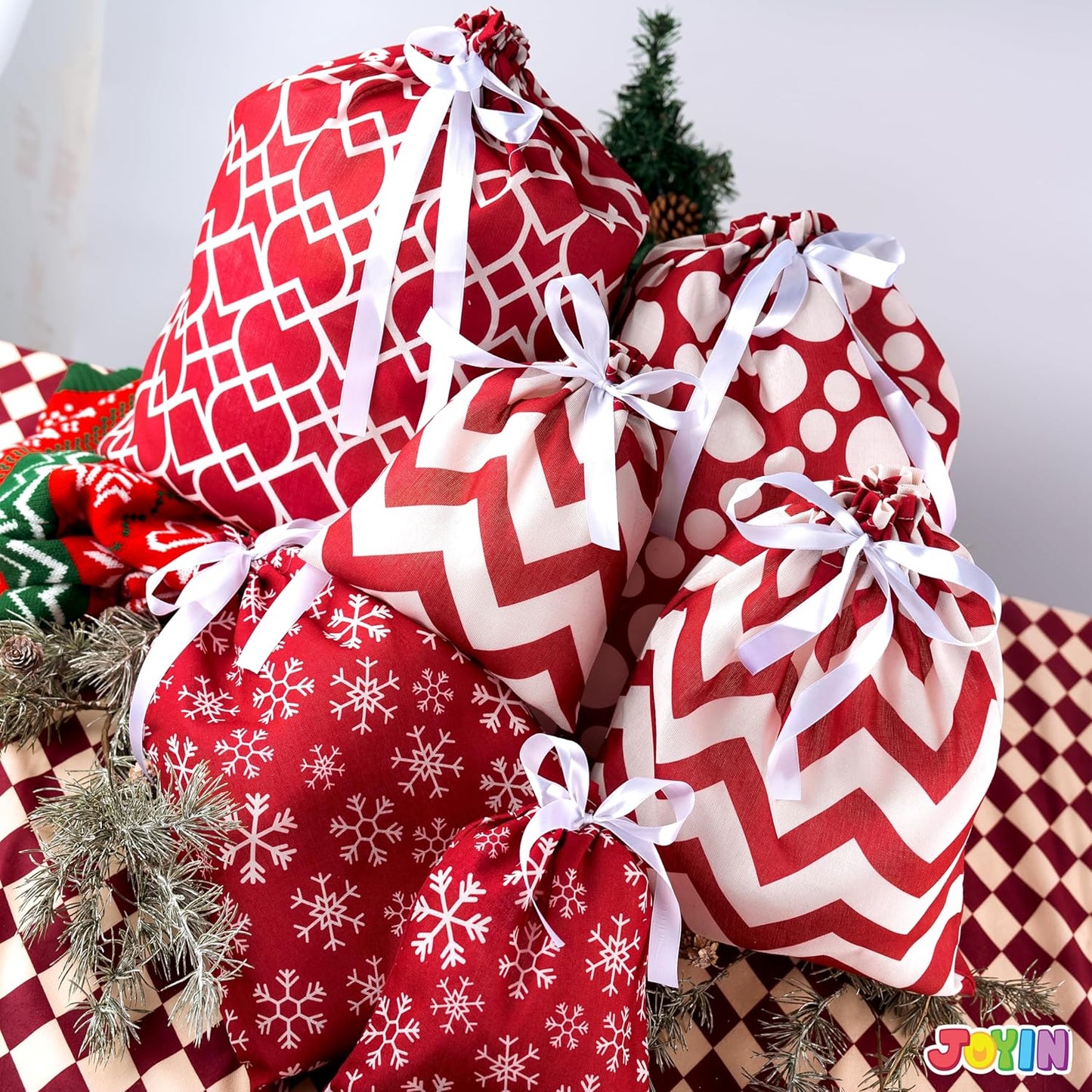 JOYIN 6-Piece Fabric Gift Bags - Elegant Red Design for All Seasons | Perfect for Holiday Present Giving