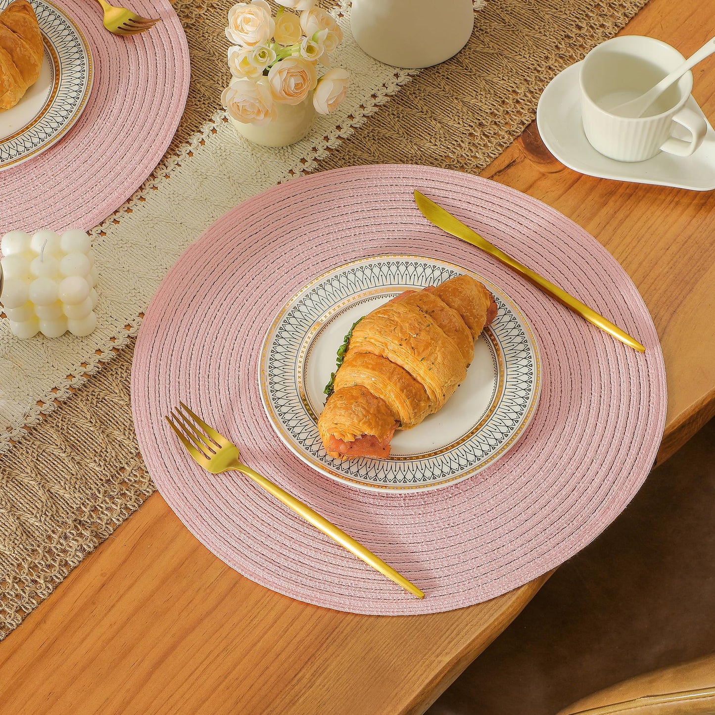 Leetaltree Round Placemats Heat and Slip Resistant Cotton Table Mats, Washable Bohemian Placemats for Dining Tables (Pink, Set of 4)