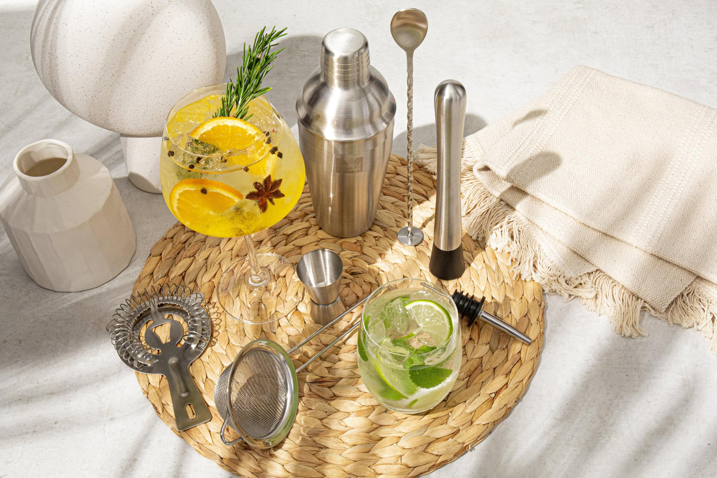 Vacu Vin Cocktail Set Plus – 7-Piece Bartender Kit with Stainless Steel Tools – Includes Shaker, Jigger, Muddler, Strainer, Pourer, Sieve, and Bar Spoon – Dishwasher Safe Home Bar Set