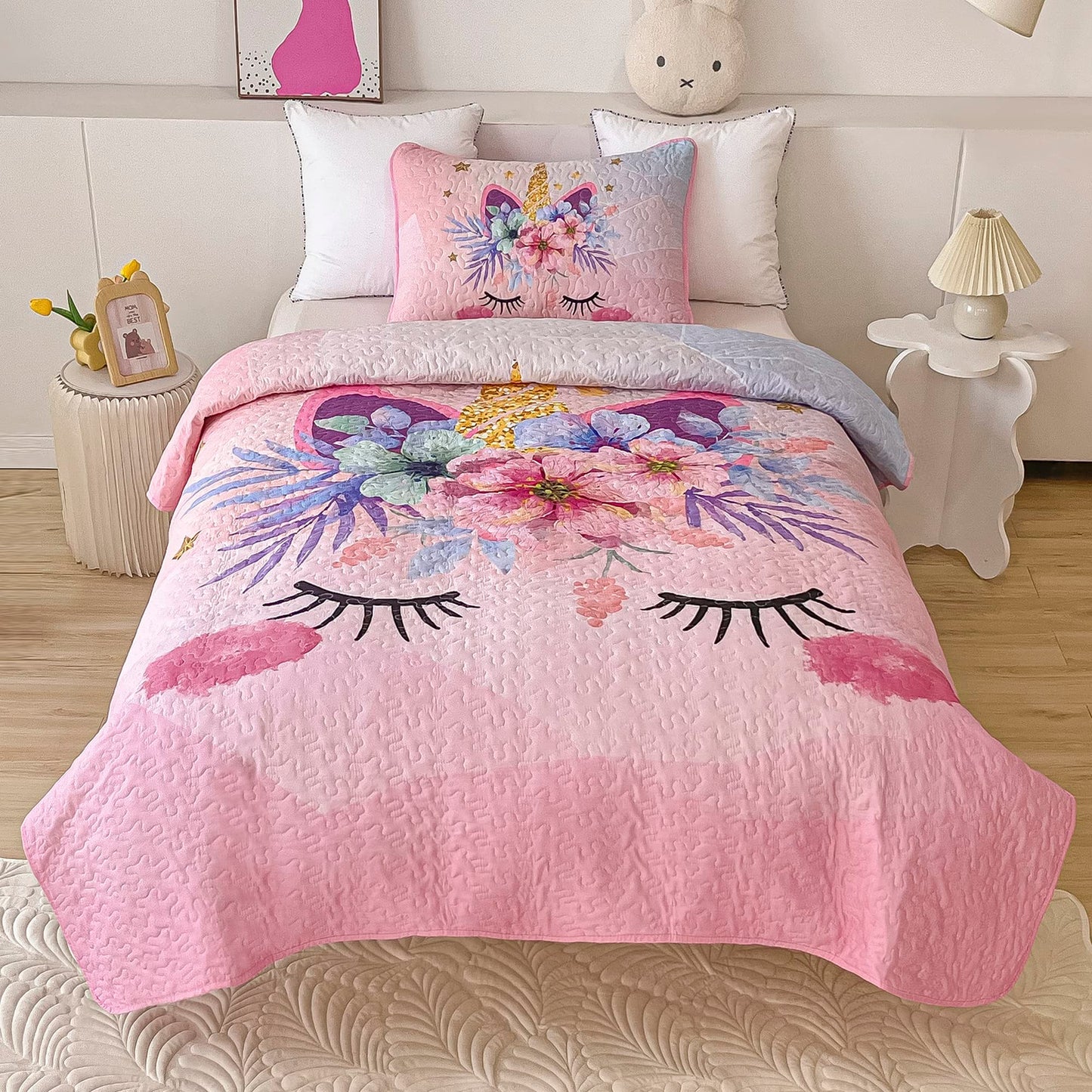 Twin Size Quilt Set for Girls 2-Piece Pink Unicorn Kids Comforter Bedding Set Stars Flowers Reversible Quilted Bedspread Coverlet Lightweight Bed Sheet Set Cover Throw Blanket with Pillow Sham