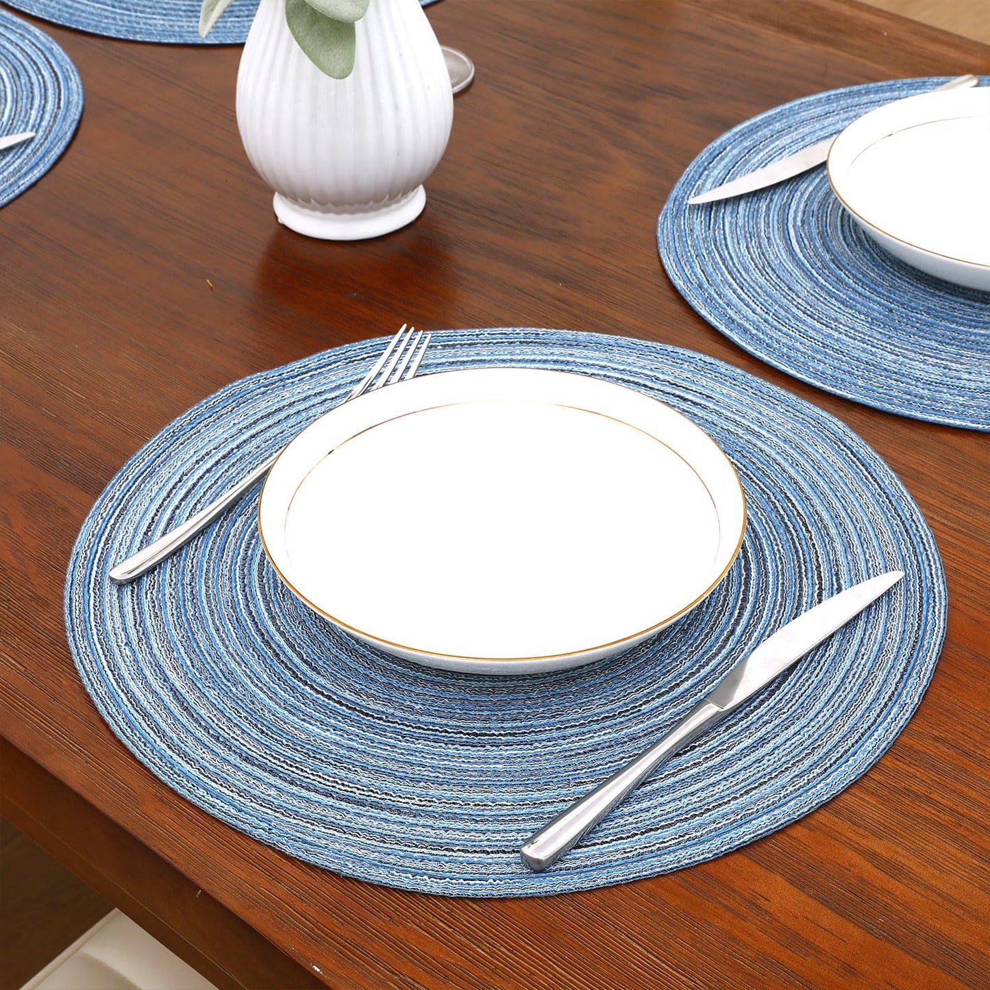 SHACOS Round Braided Placemats Set of 4 Dining Table Placemats 15 inch Circle Place Mats Easy to Clean Table Mats Indoor Outdoor, Blue Gray