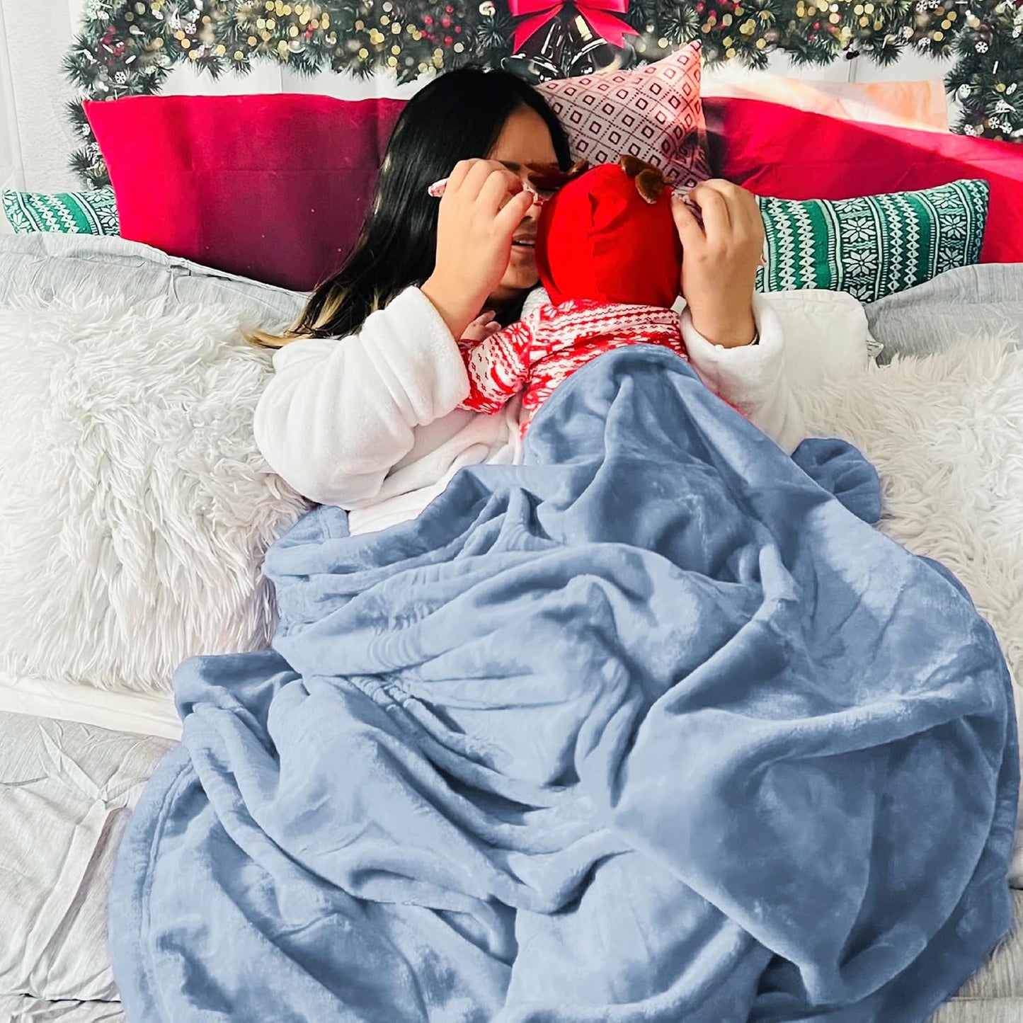 Bedsure GentleSoft Fleece King Size Blanket - Soft, Lightweight, Plush Microfiber in Light Blue, 108x90 Inches