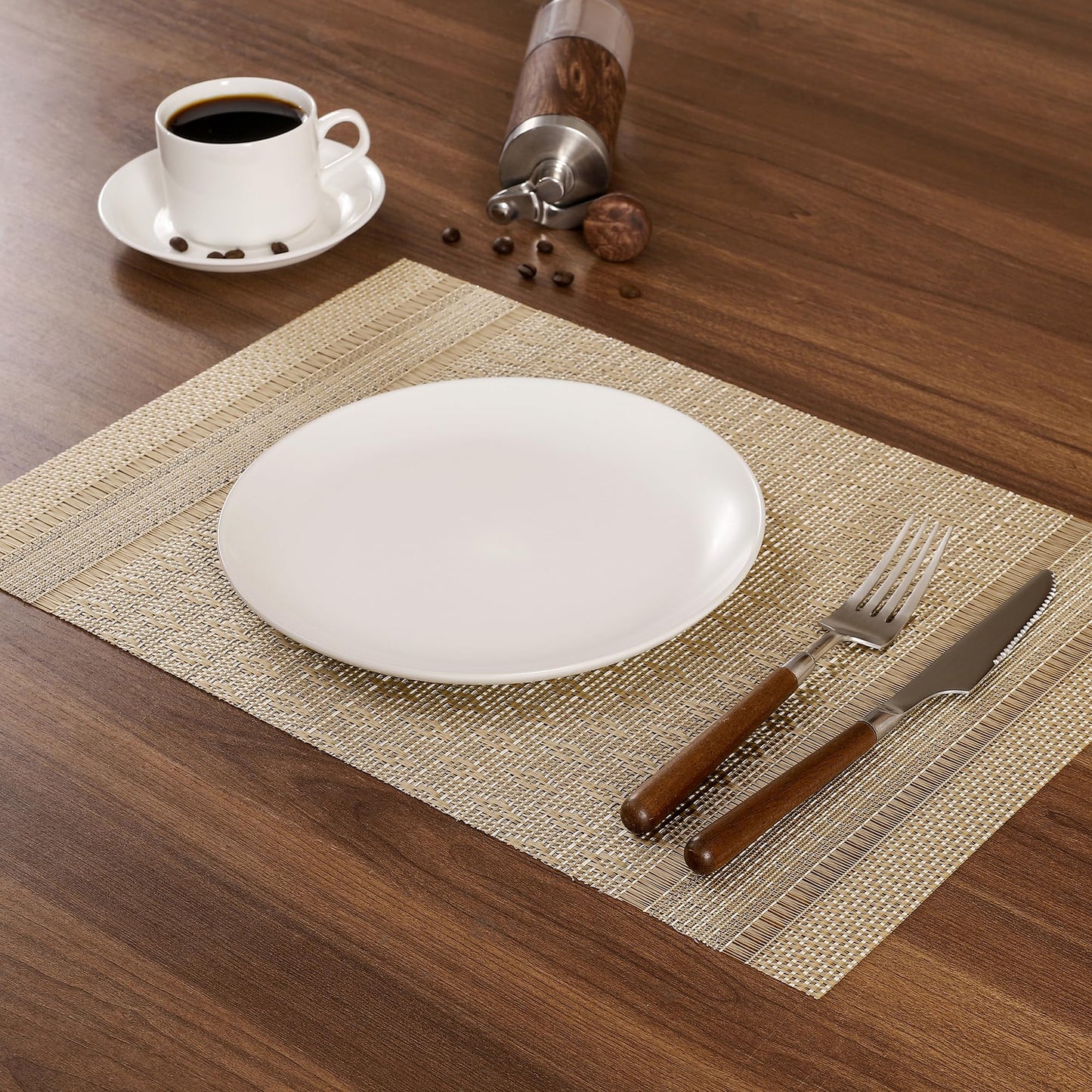Leetaltree Stardust Yellow Placemats Set of 4 - Heat Resistant Non-Slip Place mats for Dining Table, Washable Durable PVC Vinyl Woven Table Mats（Stardust Yellow, 4）