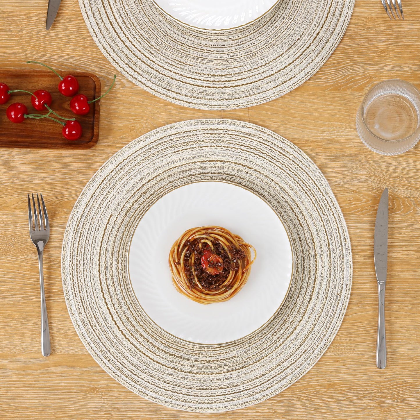 SHACOS Placemats Set of 8 Round Braided Place Mats 15 inch Washable Table Mats for Home Wedding Holiday Party (Ivory, 8)