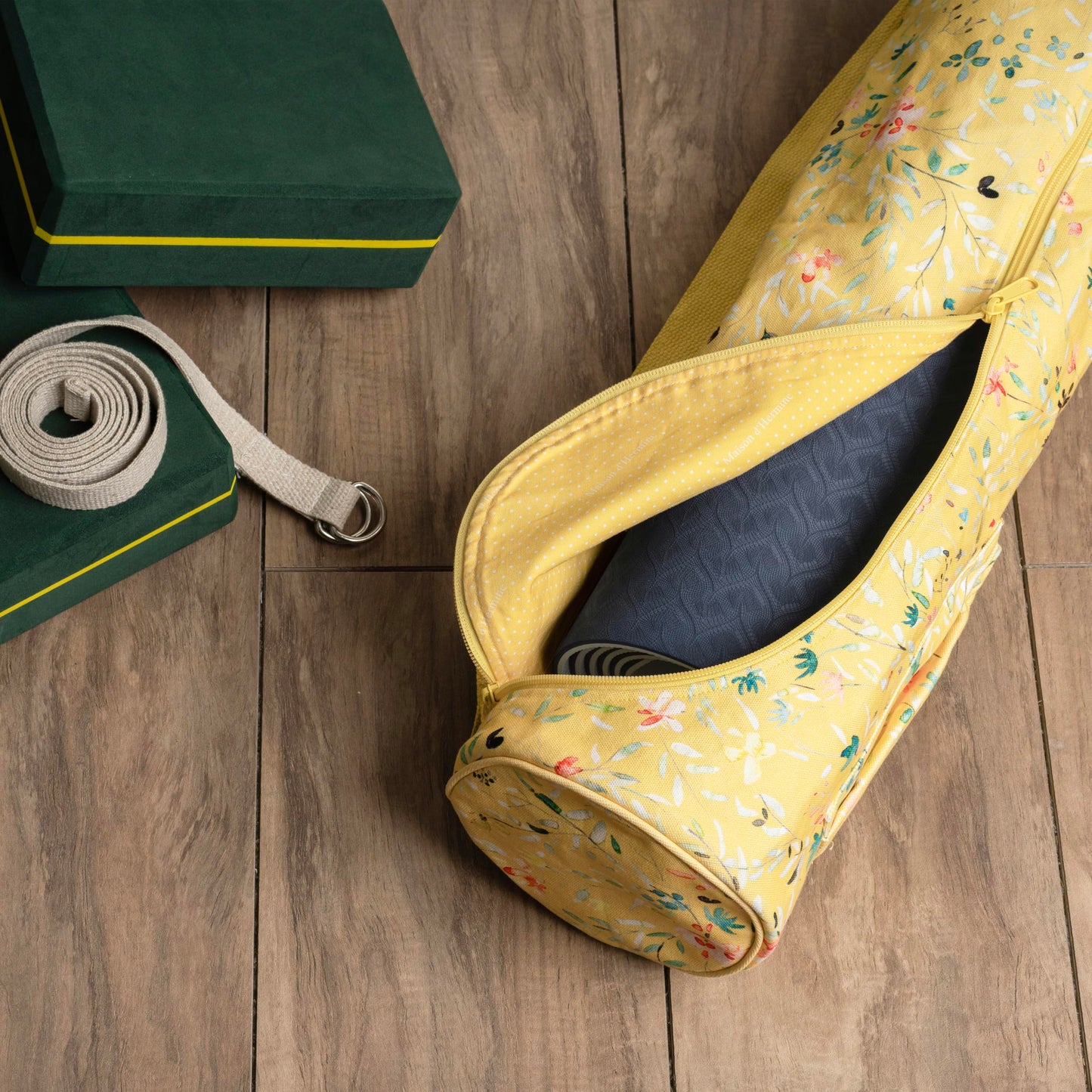 Maison d' Hermine Yoga Mat bag Cylindrical bag for Woman & Men yoga mat Bag & Adjustable shoulder straps Yoga Mat Carrier Bag with Water Bottle Pocket Mothers Day Gifts - Colmar - Yellow