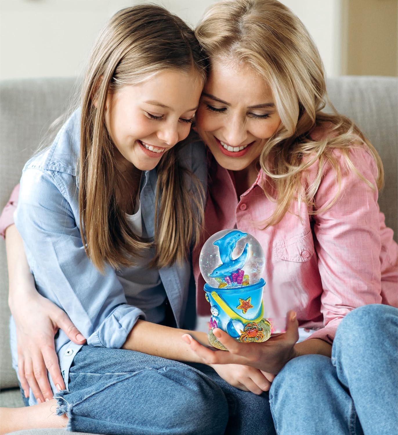 Dolphin Sand Bucket Snow Globe - Sparkling Glitter Water Globe Figurine for Home Decor, Collectible Novelty Ornament - 65mm