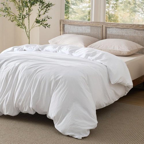 Bedsure Duvet Cover - Extra Soft Prewashed Cotton-Like Polyester | Queen Size 90x90 Inches, White