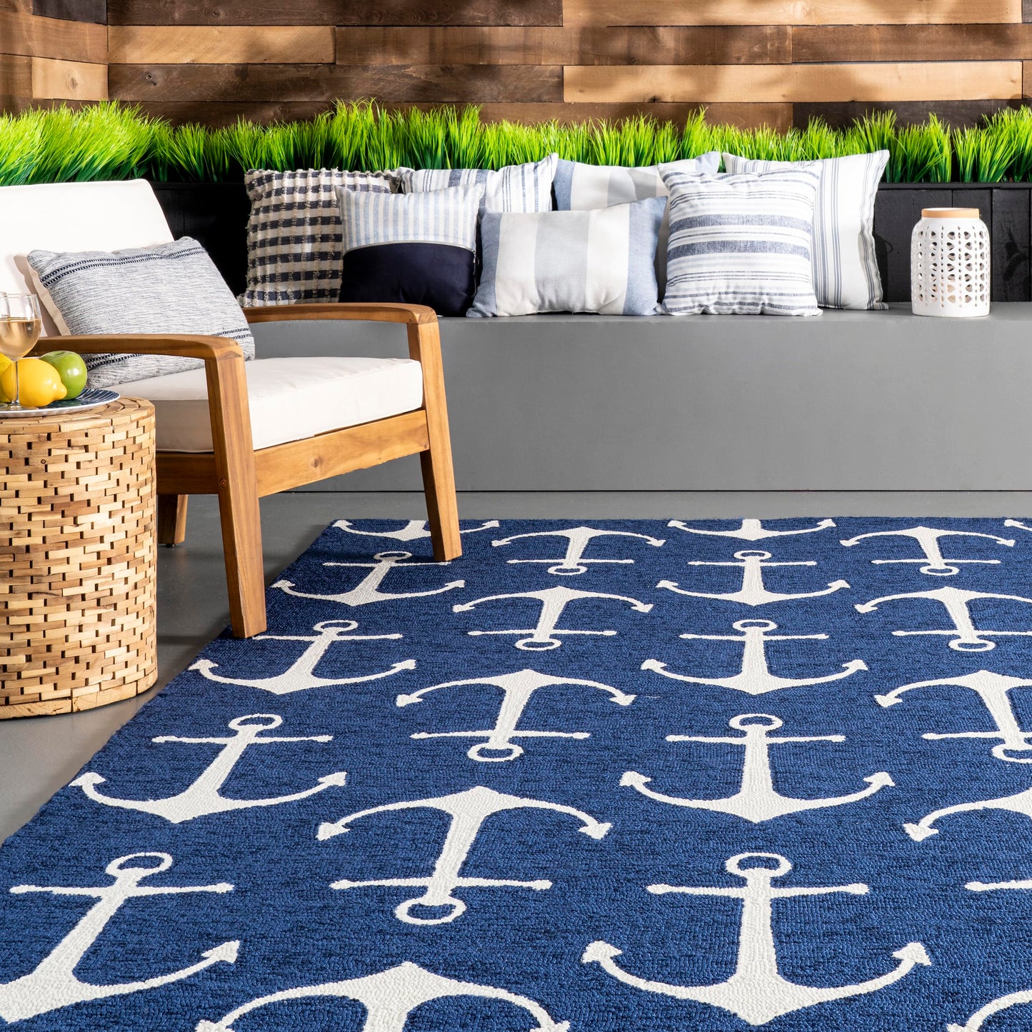 nuLOOM Hand Hooked Despina Indoor/ Outdoor Accent Rug, 2x4, Navy