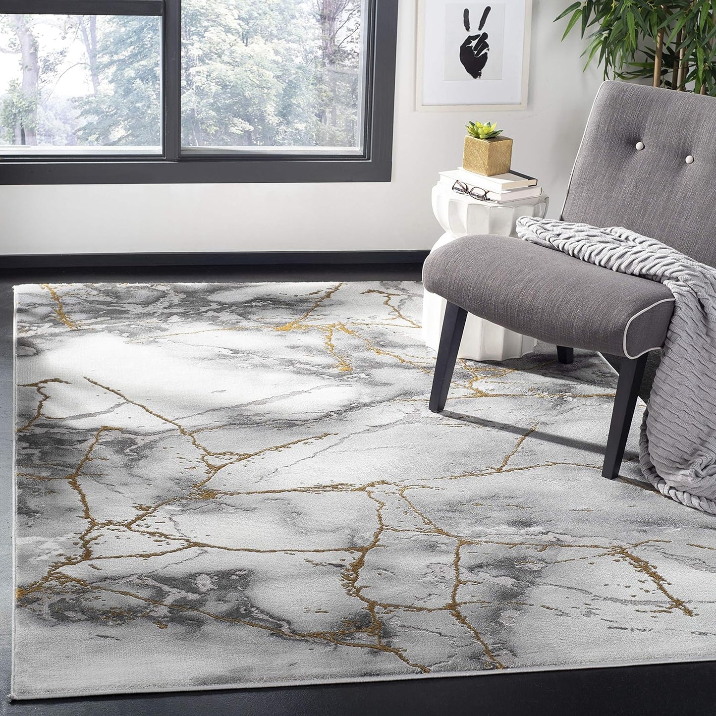 SAFAVIEH Craft Collection Accent Rug - 4' x 6', Grey & Gold, Modern Abstract Design, Non-Shedding & Easy Care, Ideal for High Traffic Areas in Entryway, Living Room, Bedroom (CFT877F)