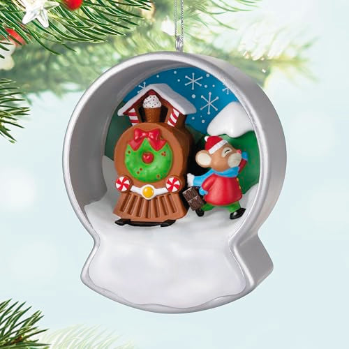 Cookie Cutter Christmas Hallmark Keepsake Ornament – Cookie Cutter Christmas Variation
