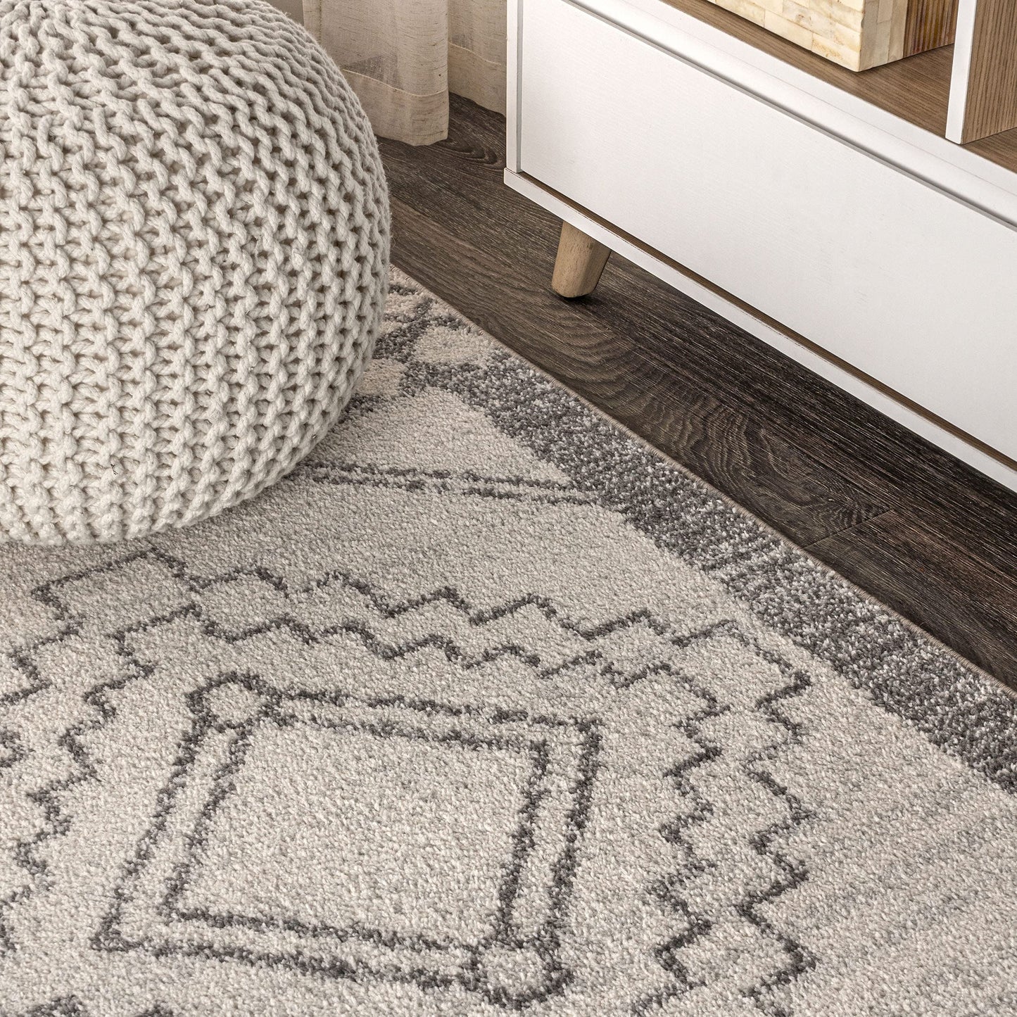 JONATHAN Y MOH200B-5 Amir Moroccan Beni Souk Indoor Area-Rug Bohemian Farmhouse Rustic Geometric Easy-Cleaning Bedroom Kitchen Living Room Non Shedding, 5 X 8, Cream,Gray