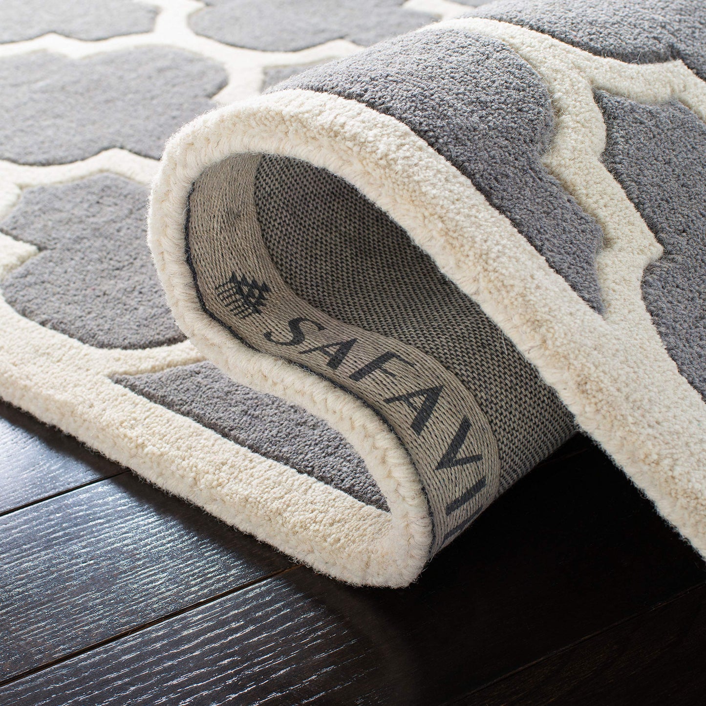 SAFAVIEH Chatham Collection 2'3" x 5' Dark Grey/Ivory CHT734D Handmade Geometric Premium Wool Accent Rug